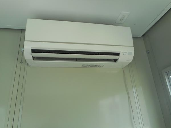 石川県金沢店/展示場の中古ユニットハウス・プレハブ・コンテナハウスルーバー付き