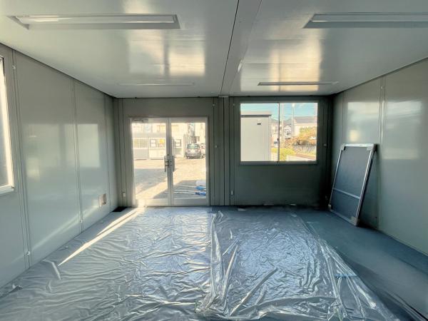 神奈川県厚木店/展示場の中古ユニットハウス・プレハブ・コンテナハウスCT-54J(7.60坪)の本体の内観