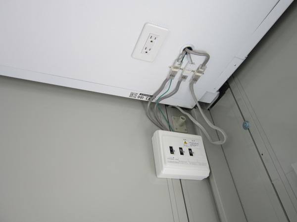 宮城県登米店/展示場の中古ユニットハウス・プレハブ・コンテナハウスCT-41J(2.83坪)の各設備の分電盤