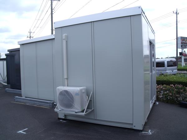 埼玉県花園インター店/展示場の中古ユニットハウス・プレハブ・コンテナハウスCT-32J(2.16坪)の本体の外観