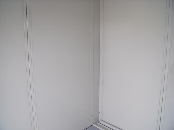 埼玉県花園インター店/展示場の中古ユニットハウス・プレハブ・コンテナハウスCT-32J(2.16坪)の本体の内観