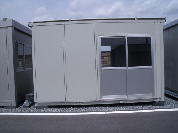 埼玉県花園インター店/展示場の中古ユニットハウス・プレハブ・コンテナハウスCT-41J(2.83坪)の本体の外観