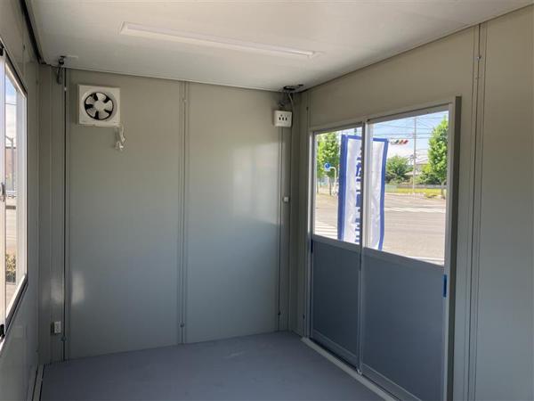 群馬県伊勢崎バイパス店/展示場の中古ユニットハウス・プレハブ・コンテナハウスCT-42J(2.86坪)の本体の内観