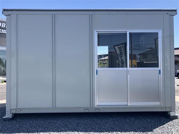 群馬県伊勢崎バイパス店/展示場の中古ユニットハウス・プレハブ・コンテナハウスCT-42J(2.86坪)の本体の外観