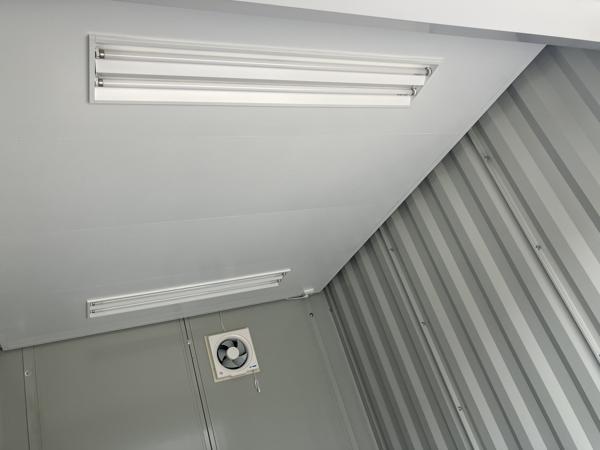 大阪府枚方店/展示場の中古ユニットハウス・プレハブ・コンテナハウスCT-32JG(2.16坪)の各設備の照明器具