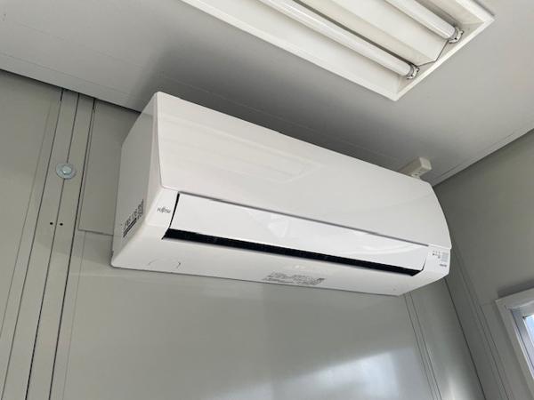 兵庫県伊丹店/展示場の中古ユニットハウス・プレハブ・コンテナハウスCT-32J(2.16坪)の各設備のエアコン
