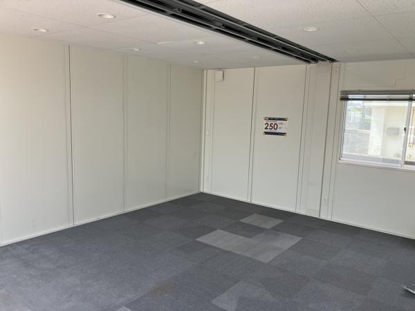 沖縄県うるま店/展示場　1/5OPENの中古ユニットハウス・プレハブ・コンテナハウス57MS1