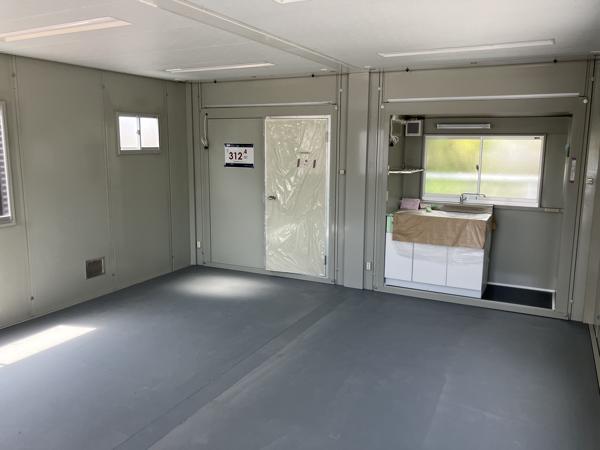 沖縄県うるま店/展示場　1/5OPENの中古ユニットハウス・プレハブ・コンテナハウスCT-54J(8.10坪)の本体の内観