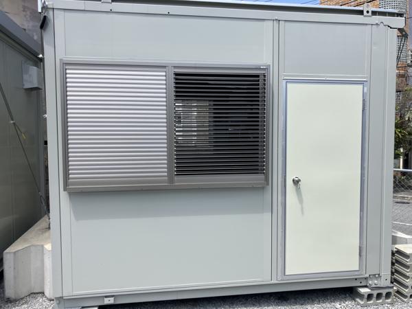 沖縄県うるま店/展示場　1/5OPENの中古ユニットハウス・プレハブ・コンテナハウスCT-32J(2.16坪)の本体の外観