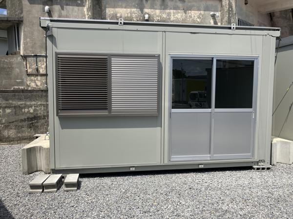 沖縄県うるま店/展示場　1/5OPENの中古ユニットハウス・プレハブ・コンテナハウスCT-41J(2.83坪)の本体の外観
