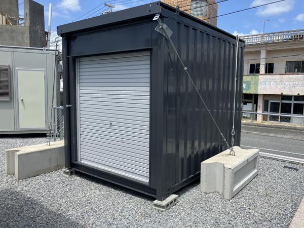 沖縄県うるま店/展示場　1/5OPENの中古ユニットハウス・プレハブ・コンテナハウスCT-32JG(2.16坪)の本体の外観