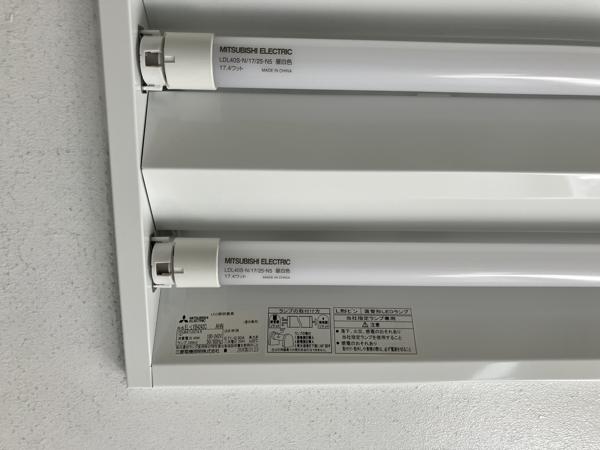 沖縄県うるま店/展示場　1/5OPENの中古ユニットハウス・プレハブ・コンテナハウスCT-32JG(2.16坪)の各設備の照明器具