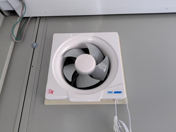 新潟県三条店/展示場の中古ユニットハウス・プレハブ・コンテナハウスCT-41J(2.83坪)の各設備の換気扇