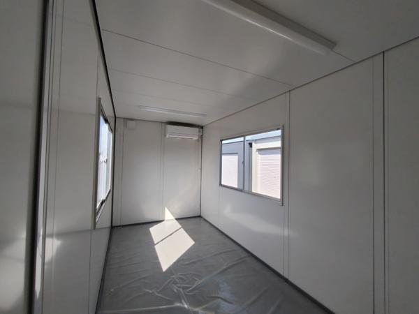 茨城県小美玉店/展示場の新棟ユニットハウス・プレハブ・コンテナハウス47MSL(3.02坪)の本体の内観