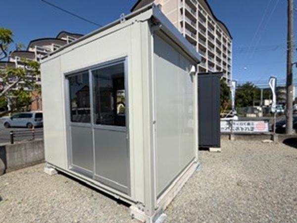 兵庫県伊丹店/展示場の中古ユニットハウス・プレハブ・コンテナハウスCT-32J(2.16坪)の本体の外観
