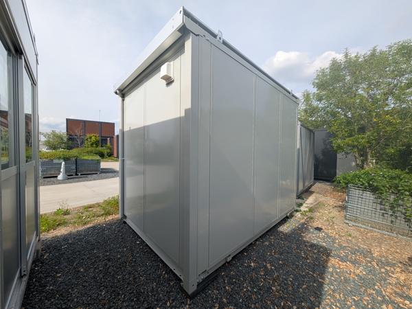 岡山県倉敷店/展示場の中古ユニットハウス・プレハブ・コンテナハウスCT-32J(2.16坪)の本体の外観