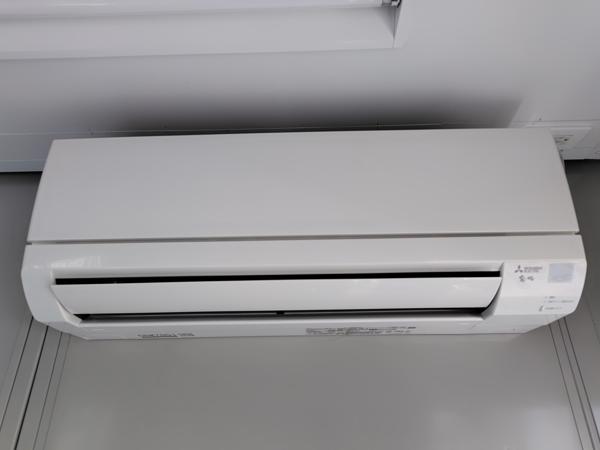 新潟県三条店/展示場の中古ユニットハウス・プレハブ・コンテナハウスCT-32J(2.16坪)の各設備のエアコン