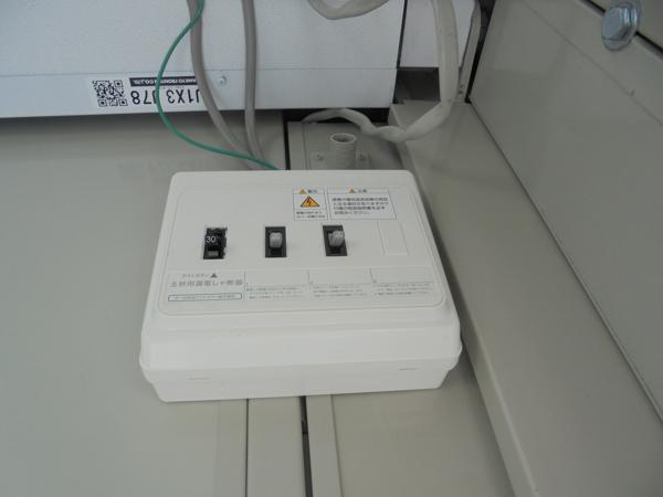 宮城県大崎店/展示場の中古ユニットハウス・プレハブ・コンテナハウスCT-41J(2.83坪)の各設備の分電盤