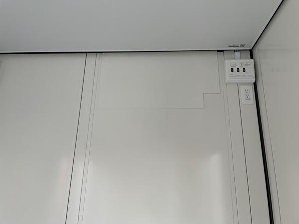 埼玉県草加店/展示場の新棟ユニットハウス・プレハブ・コンテナハウス38MSL(2.43坪)の各設備の分電盤