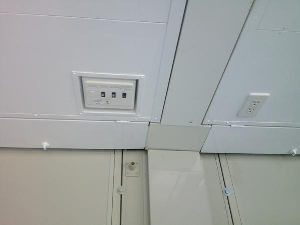京都府木津川店/展示場の中古ユニットハウス・プレハブ・コンテナハウスCT-54J(7.86坪)の各設備の分電盤