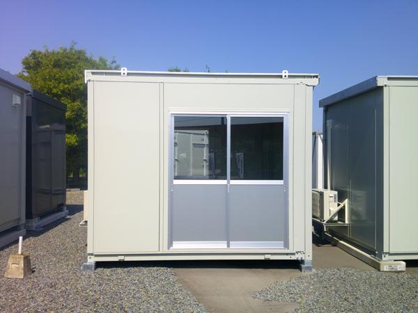 京都府木津川店/展示場の中古ユニットハウス・プレハブ・コンテナハウスCT-32J(217.49坪)の本体の外観