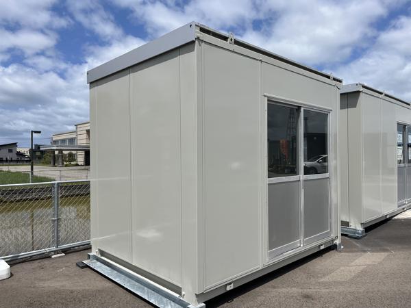石川県小松店/展示場の中古ユニットハウス・プレハブ・コンテナハウスCT-32J(2.16坪)の本体の外観