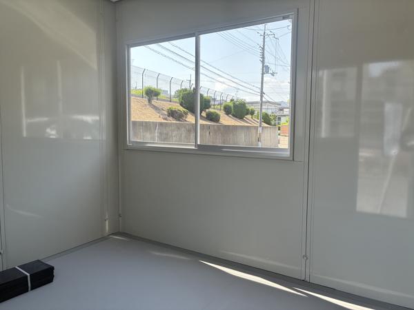 大阪府枚方店/展示場の中古ユニットハウス・プレハブ・コンテナハウスCT-32J(2.16坪)の本体の内観