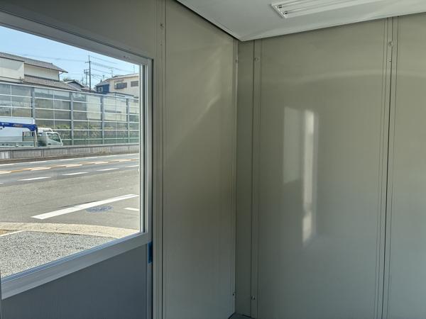 大阪府枚方店/展示場の中古ユニットハウス・プレハブ・コンテナハウスCT-32J(2.16坪)の本体の内観