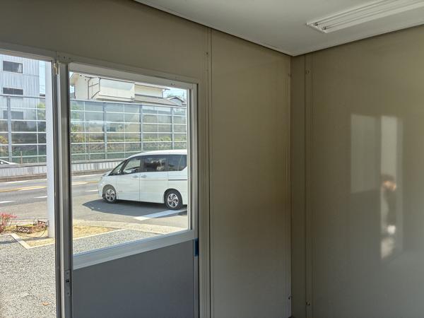 大阪府枚方店/展示場の中古ユニットハウス・プレハブ・コンテナハウスCT-32J(2.16坪)の本体の内観