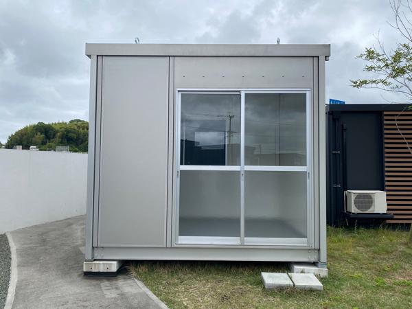 福岡県宗像店/展示場の新棟ユニットハウス・プレハブ・コンテナハウス29MSL(1.84坪)の本体の外観
