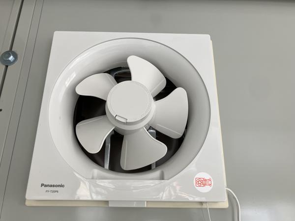 東京都町田店/展示場の中古ユニットハウス・プレハブ・コンテナハウスCT-54J(7.60坪)の各設備の換気扇