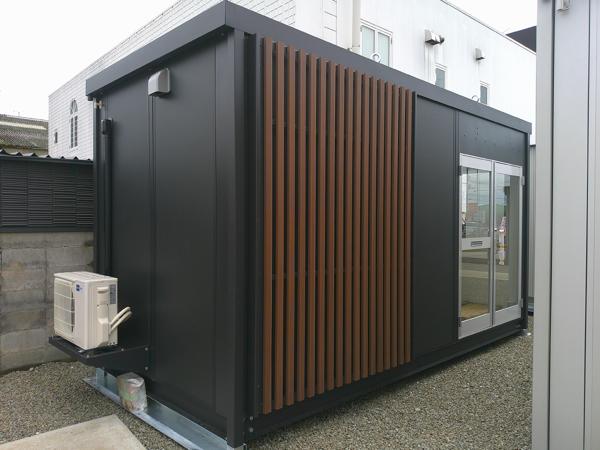 神奈川県小田原店/展示場の新棟ユニットハウス・プレハブ・コンテナハウス47MSL(3.02坪)の本体の外観