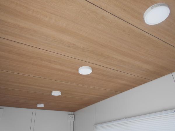 福島県須賀川店/展示場の新棟ユニットハウス・プレハブ・コンテナハウス38MSL(2.43坪)の各設備の照明器具