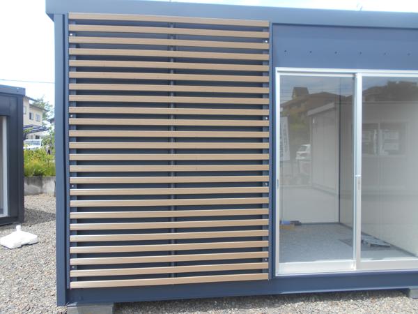 福島県須賀川店/展示場の新棟ユニットハウス・プレハブ・コンテナハウス38MSL(2.43坪)の本体の外観