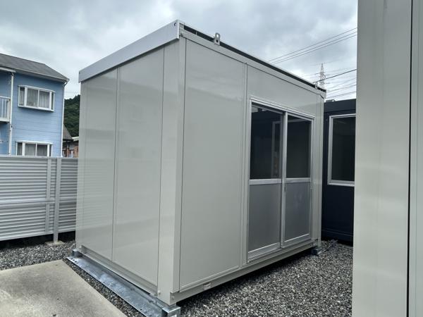 鹿児島県薩摩川内店/展示場の中古ユニットハウス・プレハブ・コンテナハウスCT-32J(2.16坪)の本体の外観