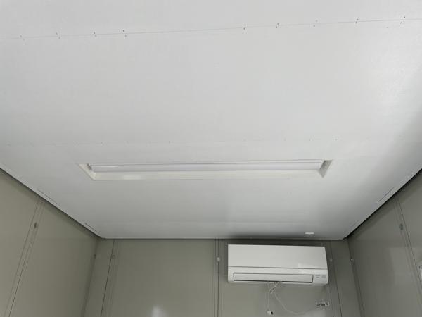 熊本県熊本店/展示場の中古ユニットハウス・プレハブ・コンテナハウスCT-41J(2.83坪)の各設備の照明器具