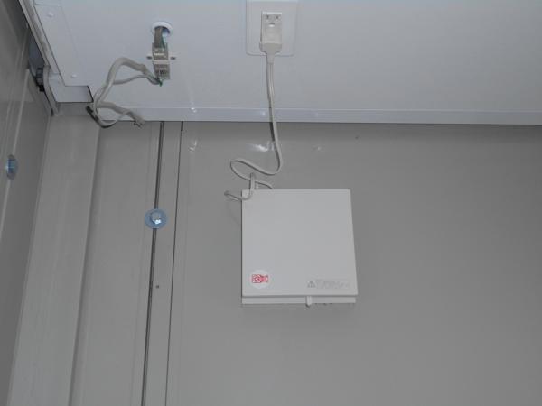 愛知県碧南店/展示場の中古ユニットハウス・プレハブ・コンテナハウスCT-32J(2.16坪)の各設備の換気扇