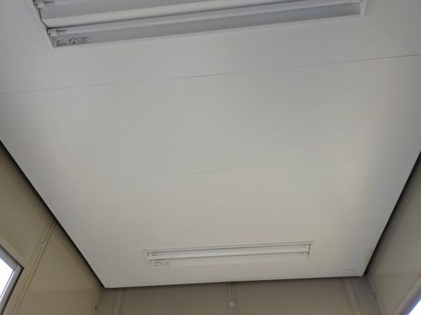 岩手県盛岡営業所/総合展示場の中古ユニットハウス・プレハブ・コンテナハウスCT-32J(2.16坪)の各設備の照明器具
