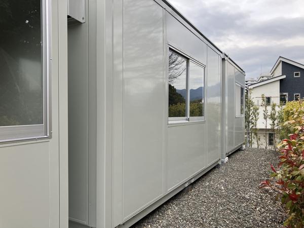 神奈川県伊勢原店/展示場の中古ユニットハウス・プレハブ・コンテナハウスCT-32J(2.16坪)の本体の外観