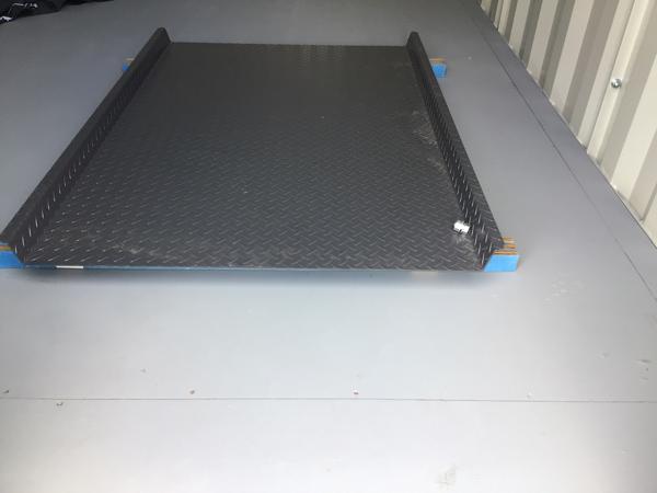 岩手県盛岡営業所/総合展示場の中古ユニットハウス・プレハブ・コンテナハウス波板付き