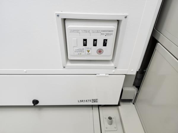 埼玉県朝霞店/展示場の中古ユニットハウス・プレハブ・コンテナハウスCT-54J(7.86坪)の各設備の分電盤