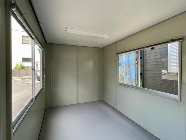 埼玉県草加店/展示場の中古ユニットハウス・プレハブ・コンテナハウスCT-41J(2.83坪)の本体の内観