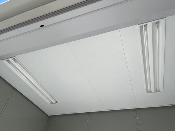 東京都町田店/展示場の中古ユニットハウス・プレハブ・コンテナハウスCT-32J(2.16坪)の各設備の照明器具