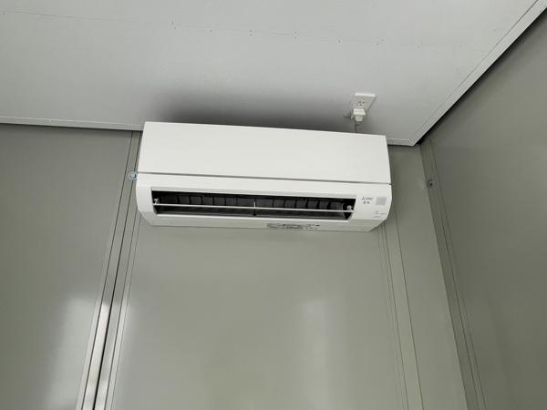 滋賀県栗東店/展示場の中古ユニットハウス・プレハブ・コンテナハウスCT-41J(2.83坪)の各設備のエアコン