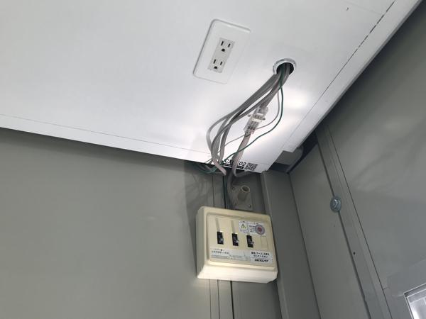 熊本県熊本出張所/熊本菊陽総合展示場の中古ユニットハウス・プレハブ・コンテナハウスCT-32J(2.16坪)の各設備の分電盤