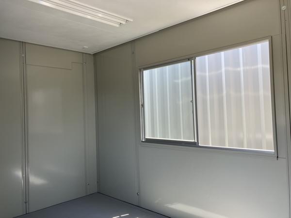 埼玉県川口営業所/展示場の中古ユニットハウス・プレハブ・コンテナハウスCT-41J(2.83坪)の本体の内観