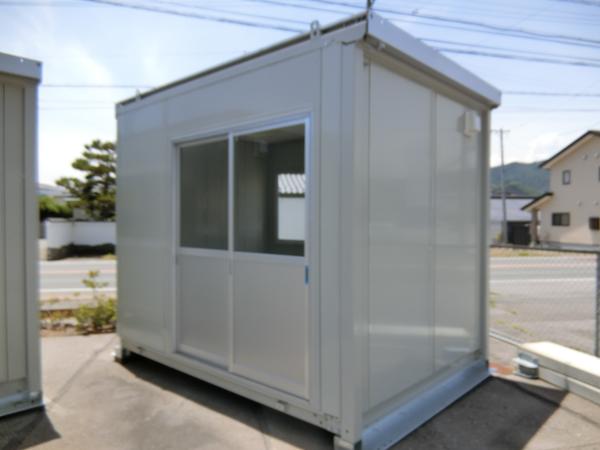 長野県上田総合展示場の中古ユニットハウス・プレハブ・コンテナハウスCT-32J(2.16坪)の本体の外観