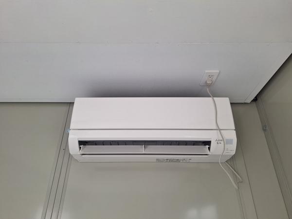 愛知県大府店/展示場の中古ユニットハウス・プレハブ・コンテナハウスCT-41J(2.83坪)の各設備のエアコン