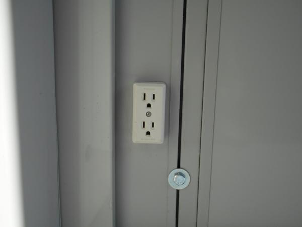 島根県出雲店/展示場の中古ユニットハウス・プレハブ・コンテナハウスCT-32J(2.16坪)の各設備のコンセント