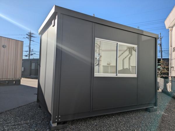 石川県七尾店/展示場の新棟ユニットハウス・プレハブ・コンテナハウス38MSL(2.43坪)の本体の外観